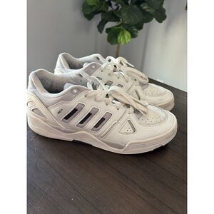 Adidas Mens Midcity Low Basketball Sneaker - Size 9.5